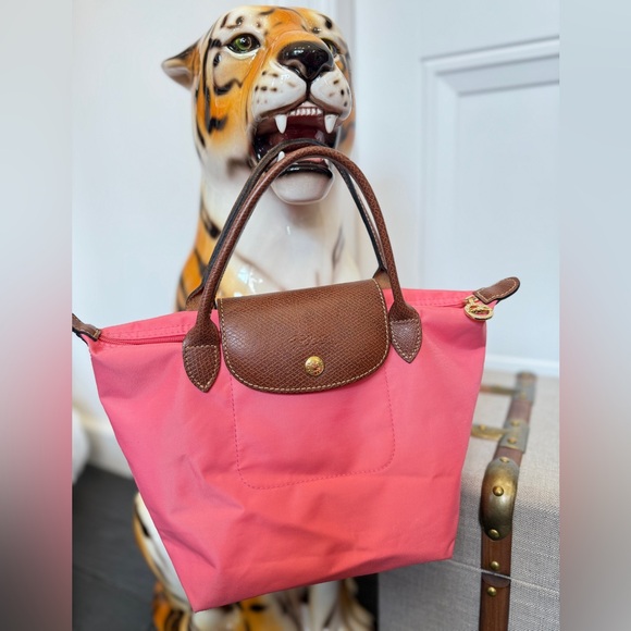 PRE OWNED LONGCHAMP LE PLIAGE SMALL NYLON FOLDABLE BAG PINK - Picture 1 of 9